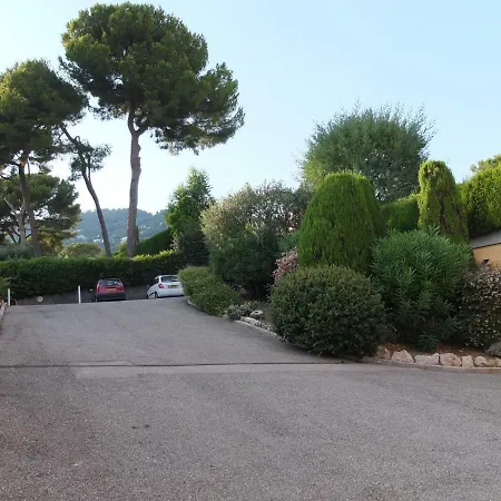 Le Belvedere Appartement *
